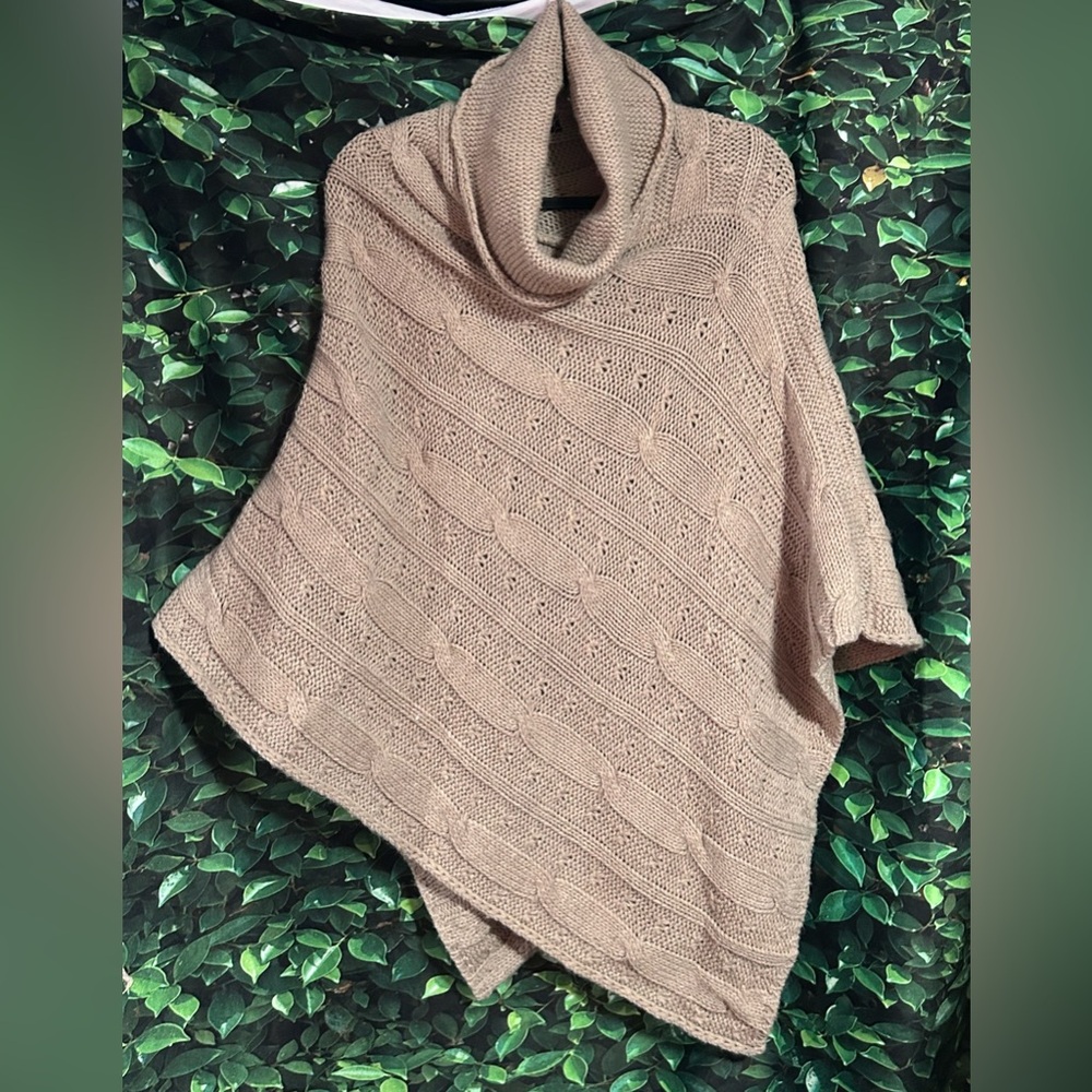 Stambecco Cowl Neck Shawl Knit Sweater Beige Wool Italy Woman’s S/M